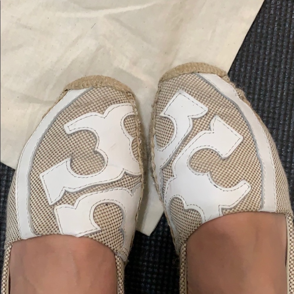 Shoes - Picture 4 of 5